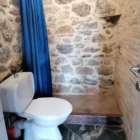 Panos Stone Tower 펜션 Paliros